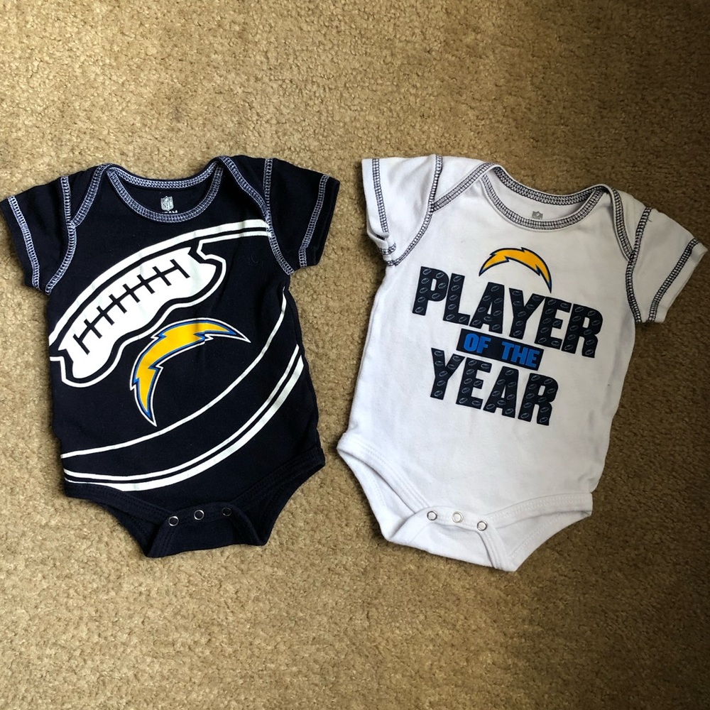 Baby’s NFL Chargers onesies size 0-3 months